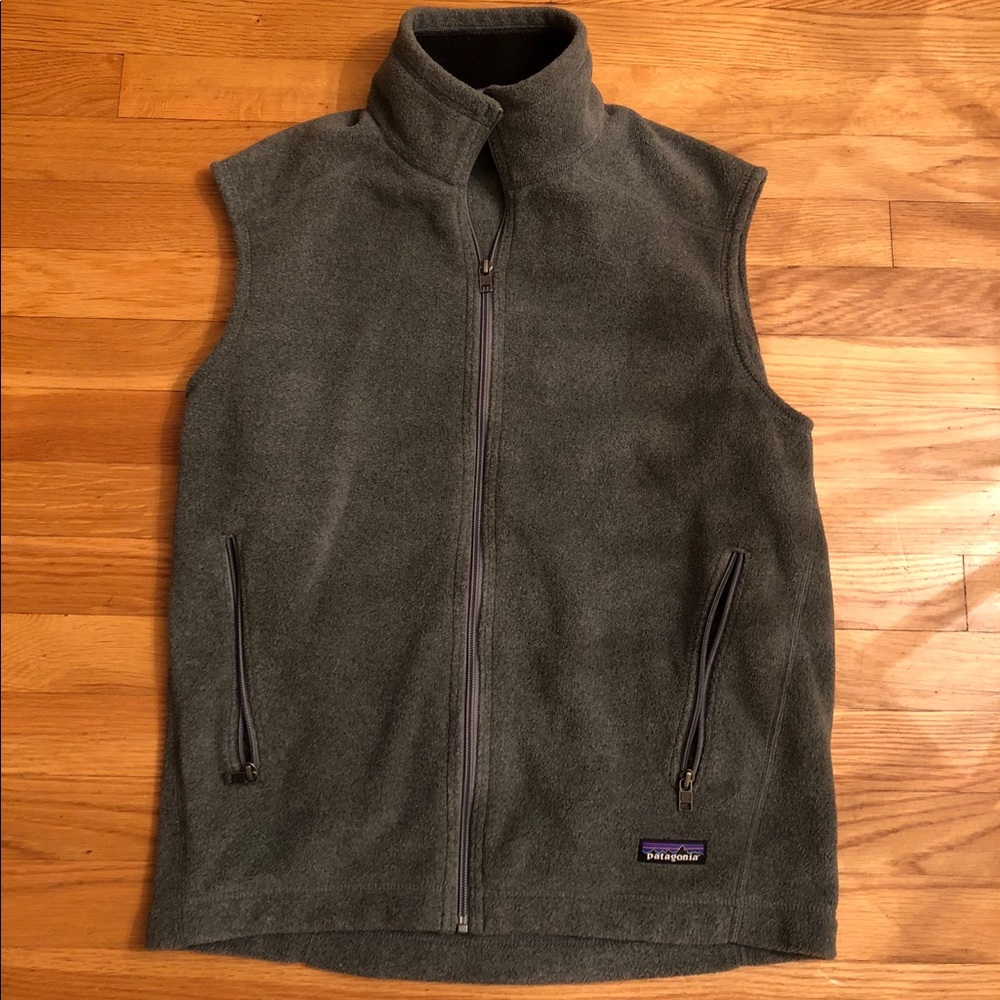 Men’s medium Patagonia vest